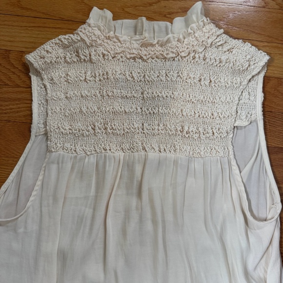 Free People Ruffle Me Up Sleeveless Front Tie Blouse Ivory Size Medium Casual - Picture 9 of 10